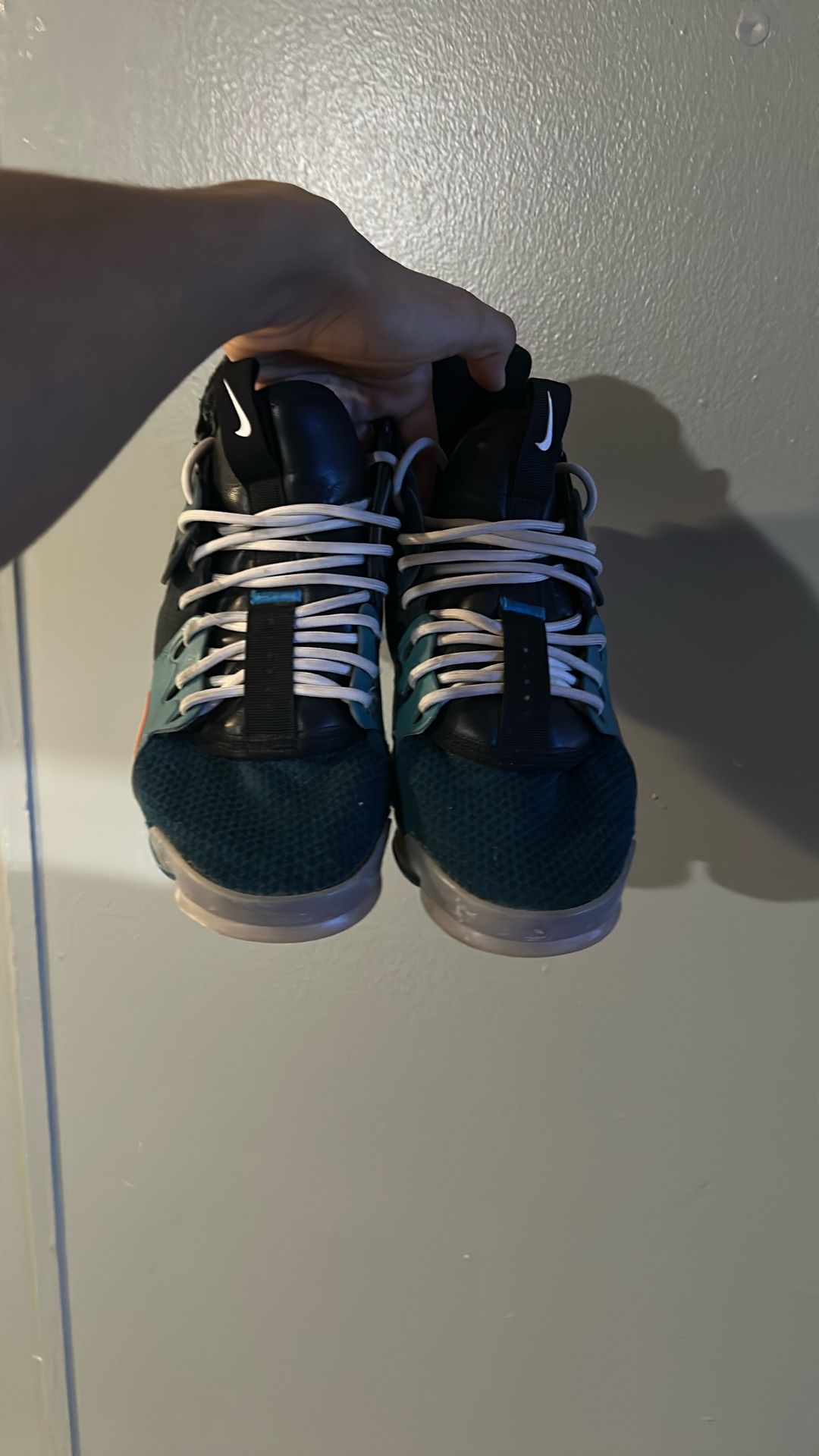 D/MS/X Nike