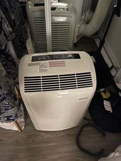*Sale pending* DeLonghi 10,000 BTU Portable Air Conditioner