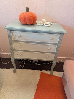 Shabby chic dresser, entry table