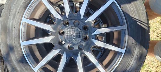 Full Set (4) 195*60R*15 with MB Aluminum Rim. 70%  new tire