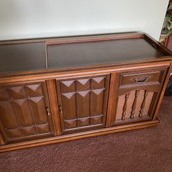 Vintage’64 Magnavox Micromatic Console Stereo