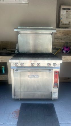 Gas stove