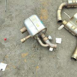 2015 Ferrari Ff Left Muffler 