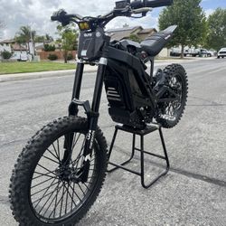 2025 E Ride Pro 3.0 ( Low Miles )  