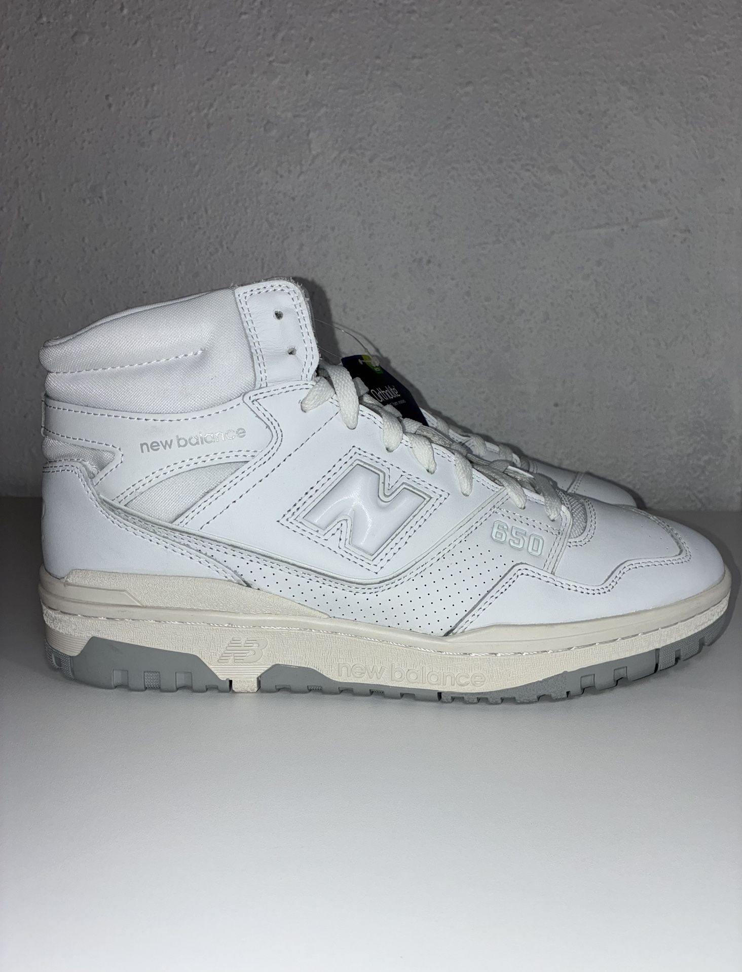 (NEW) New Balance 650 High Top Men's Size 12 Sneakers White Grey Shoes BB650RWW