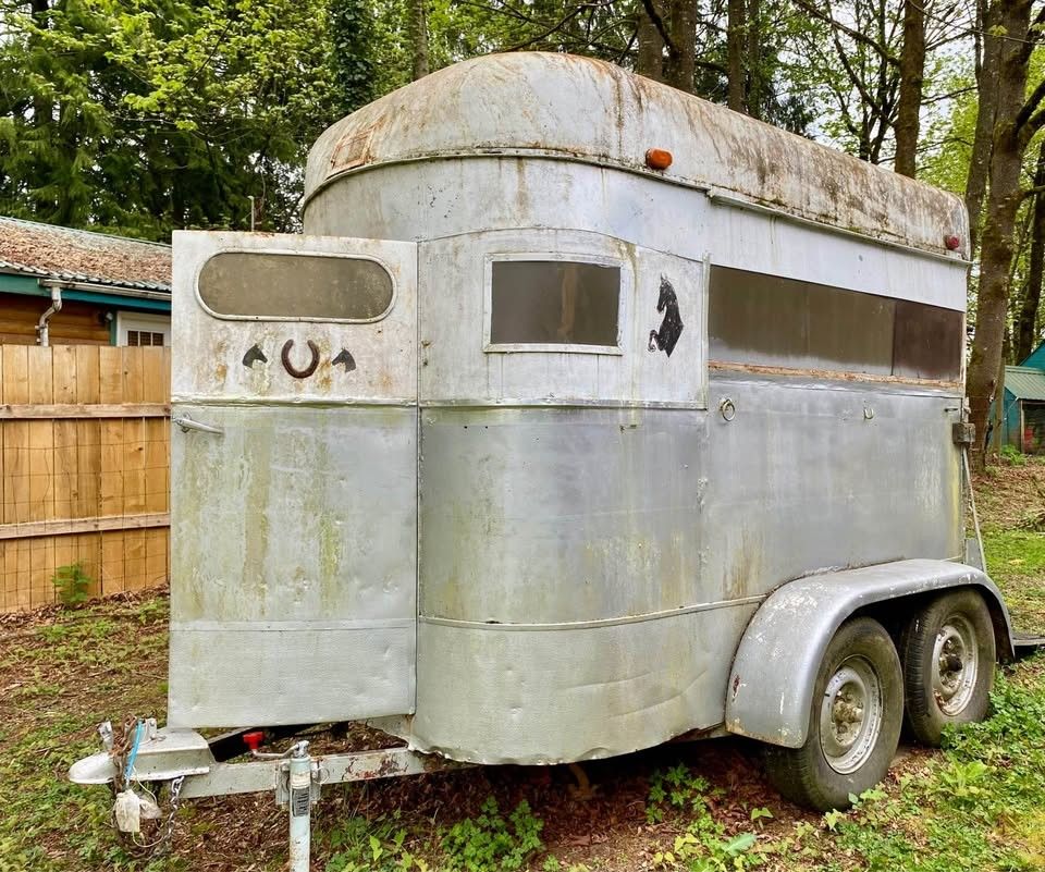 1955 Thoro-bilt 2 Horse Trailer