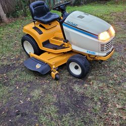 Cub Cadet 2185 Riding Mower 