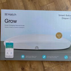 Hatch Grow Smart Changing Pad and Scale (White)