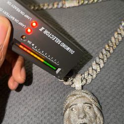 *description‼️*Vs1 D-Color 12MM Double Layer Cuban with Jesus Piece Pendant