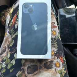 iPhone 13 Brand New in Box 