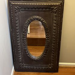 Antique Mirror.  Make Me A Offer!! 