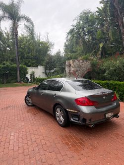2010 Infiniti G37