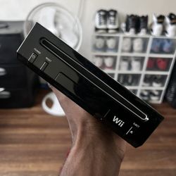 Nintendo Wii with Motion Plus Black