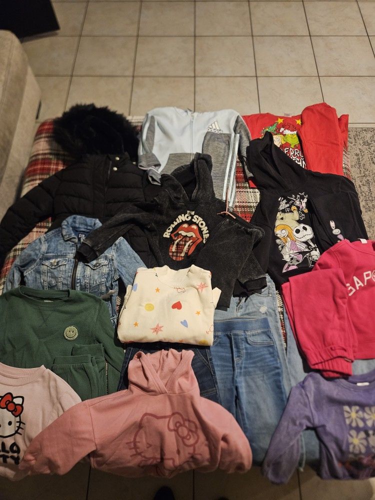 Girls Lot 5T Clothing 