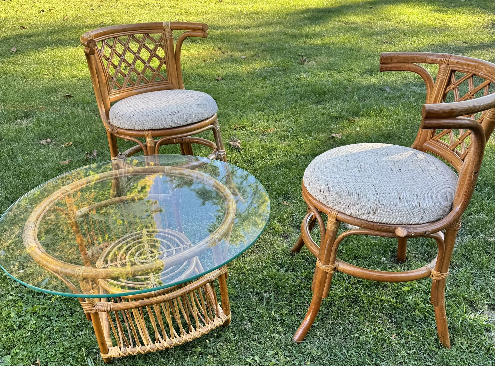 Vintage Rattan 2 Chair & Glass-Top coffee Table $90