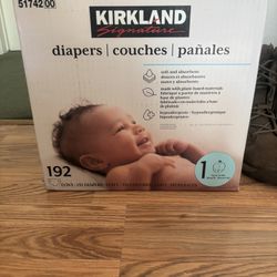 Kirkland Size 1 Diapers 