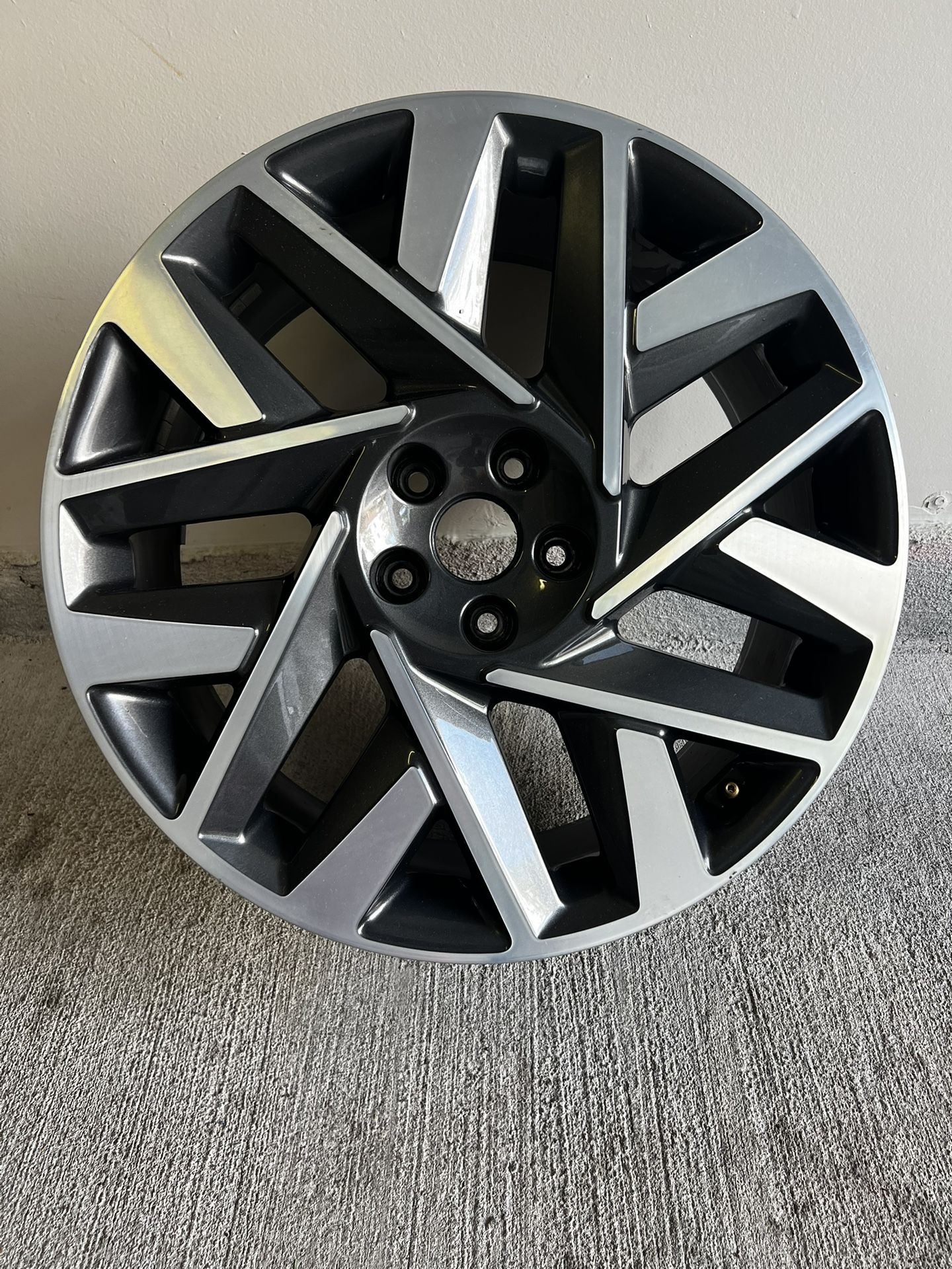 23’ Santa Fe Wheel