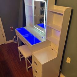 White Vanity Mirror With Lights