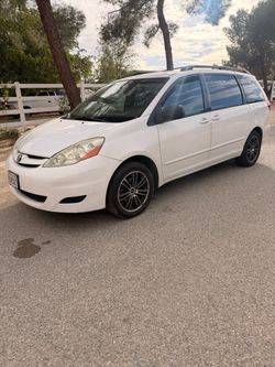 2006 Toyota Sienna