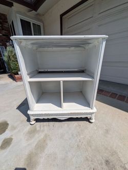 Bathroom storage dresser
