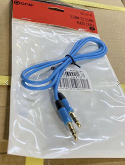 Box/Lot Of 250 3.5mm Aux Cable, 3.5mm Male to Male Stereo Audio Cable Compatible with iPhones, Fire HD Tablets, Sony/Beats Headphones, H