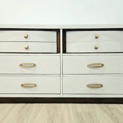 Modern 8 Drawer Dresser (White MCM Dresser)