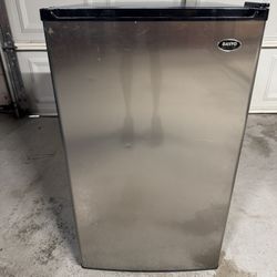 Mini Refrigerator
