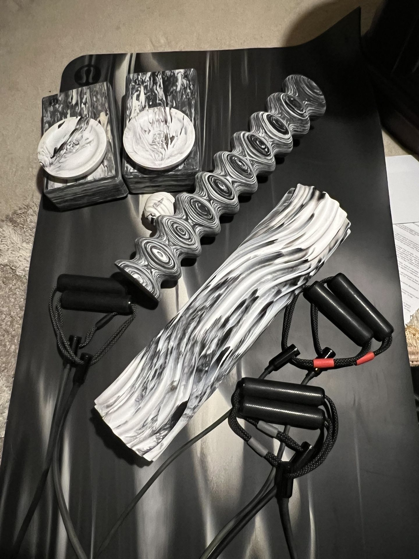 lululemon workout training set and jump rope peloton