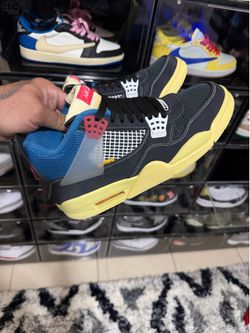 Jordan retro 4 union off noir Sz 9 bnib