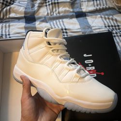 Jordan 11 “Legend Blue” 