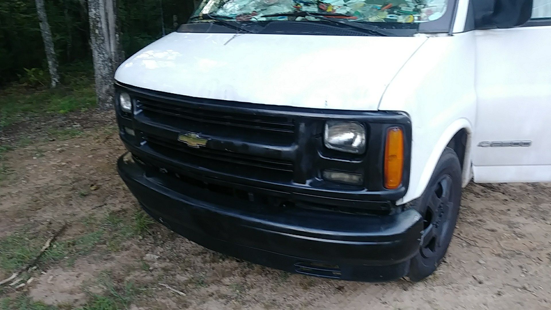 2000 chevy express 2500
