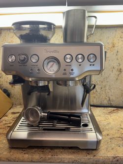 Breville Barista Express Espresso Machine