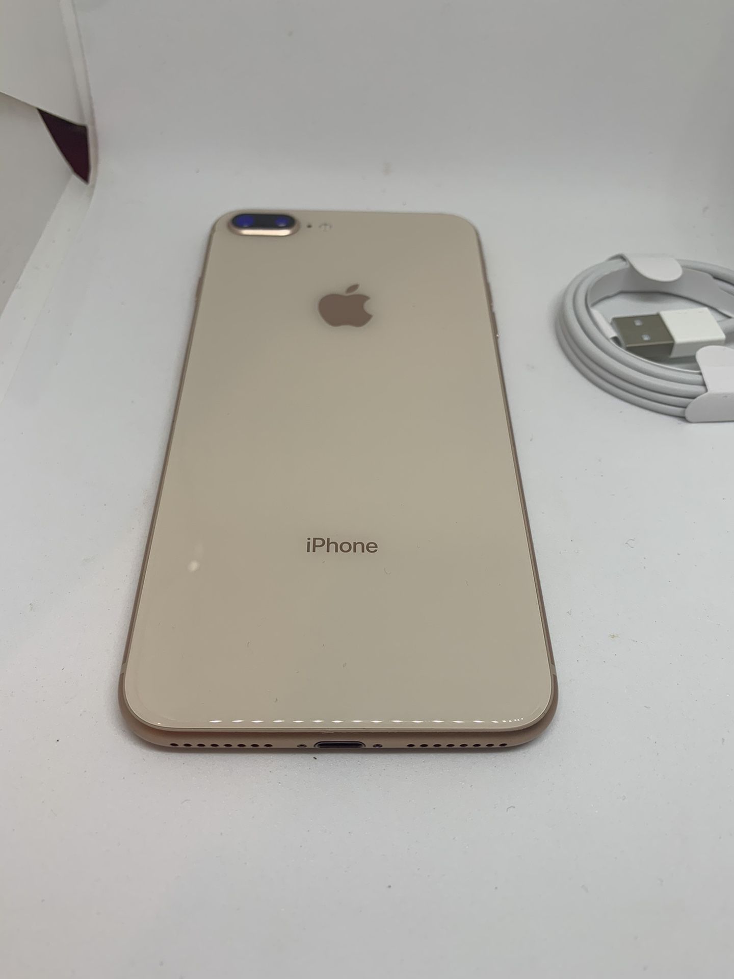 iPhone 8 Plus Gold 64 GB AT&T/Cricket