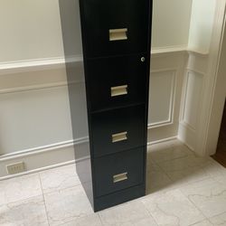 File Cabinet - 4 Drawer