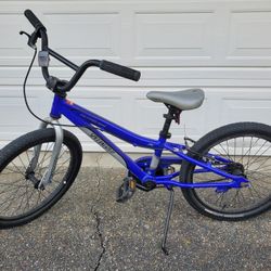 Specialized Hotrock 20 Bike