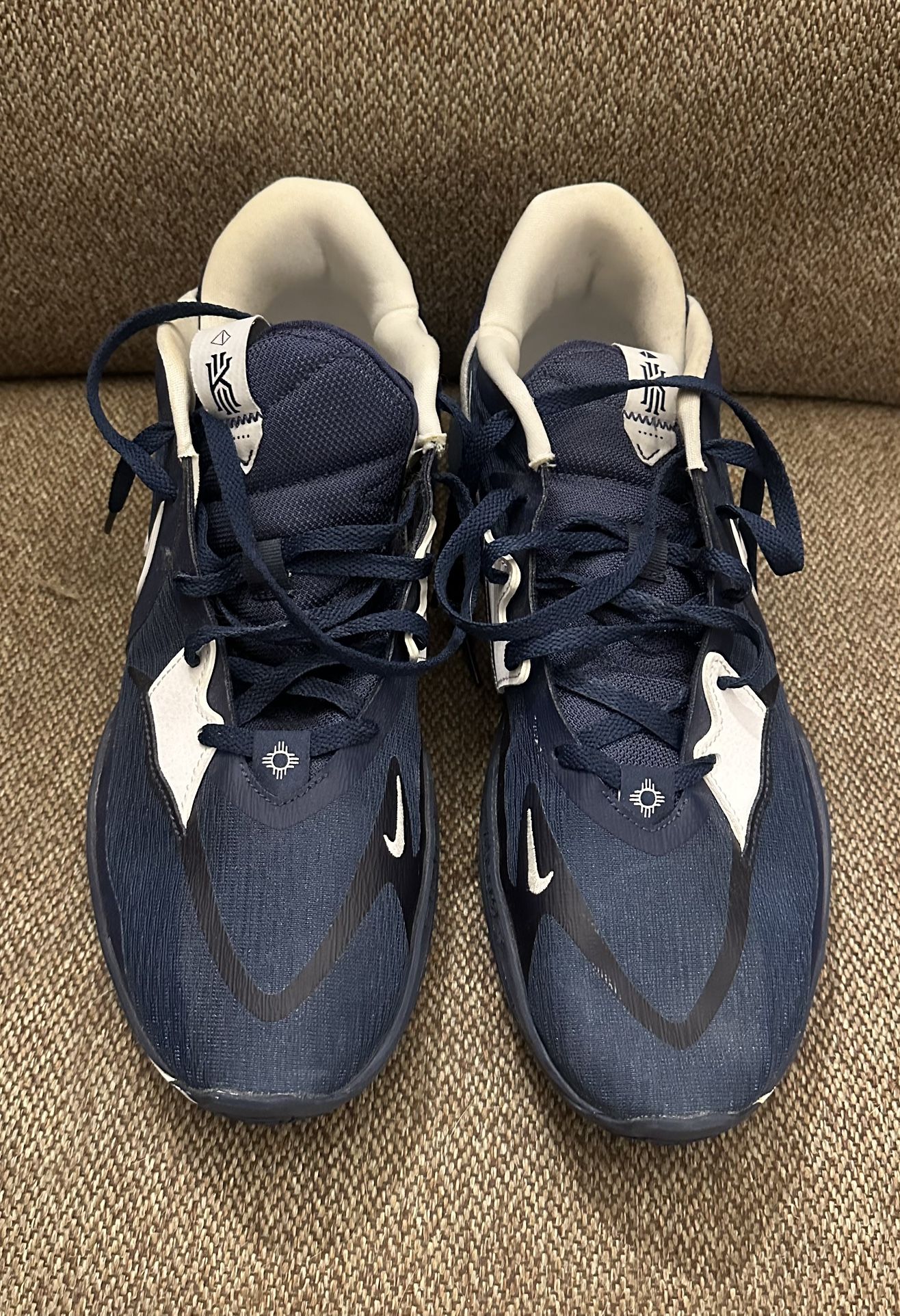 Men’s Nike Kyrie 5 Low Team Issued Navy Blue Size 14