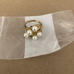 Pearl Ring 