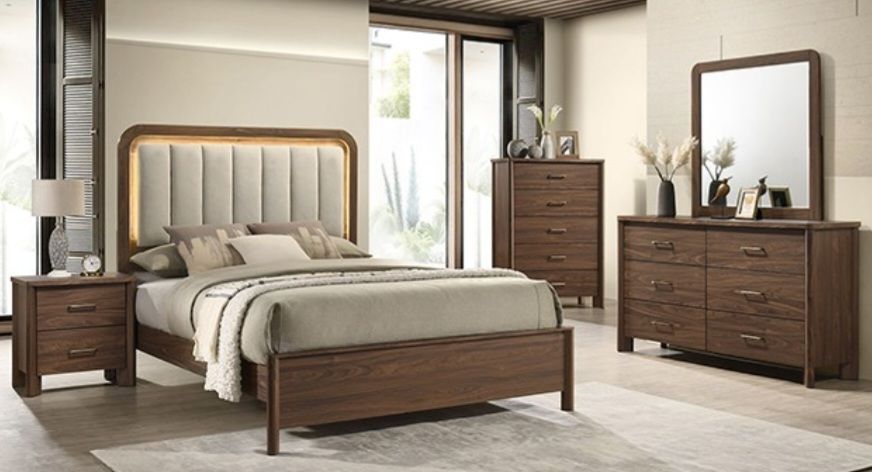 Brand New Walnut & Grey 4pc Queen Bedroom Set (Available in Eastern King)