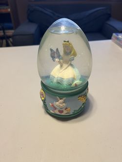 Disney Alice In Wonderland Musical Snow globe Water Globe