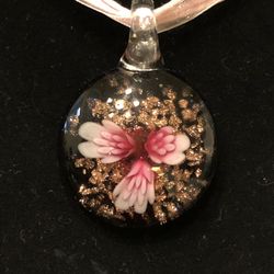 Pink And Black Glass Flower Pendant Necklace 