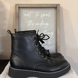 Madden Girl Ankle Boots 