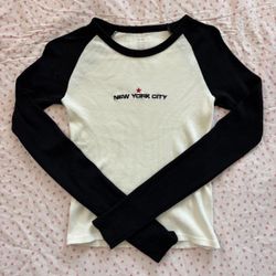 Brandy Melville Women's Black and White Shirt(60901)11