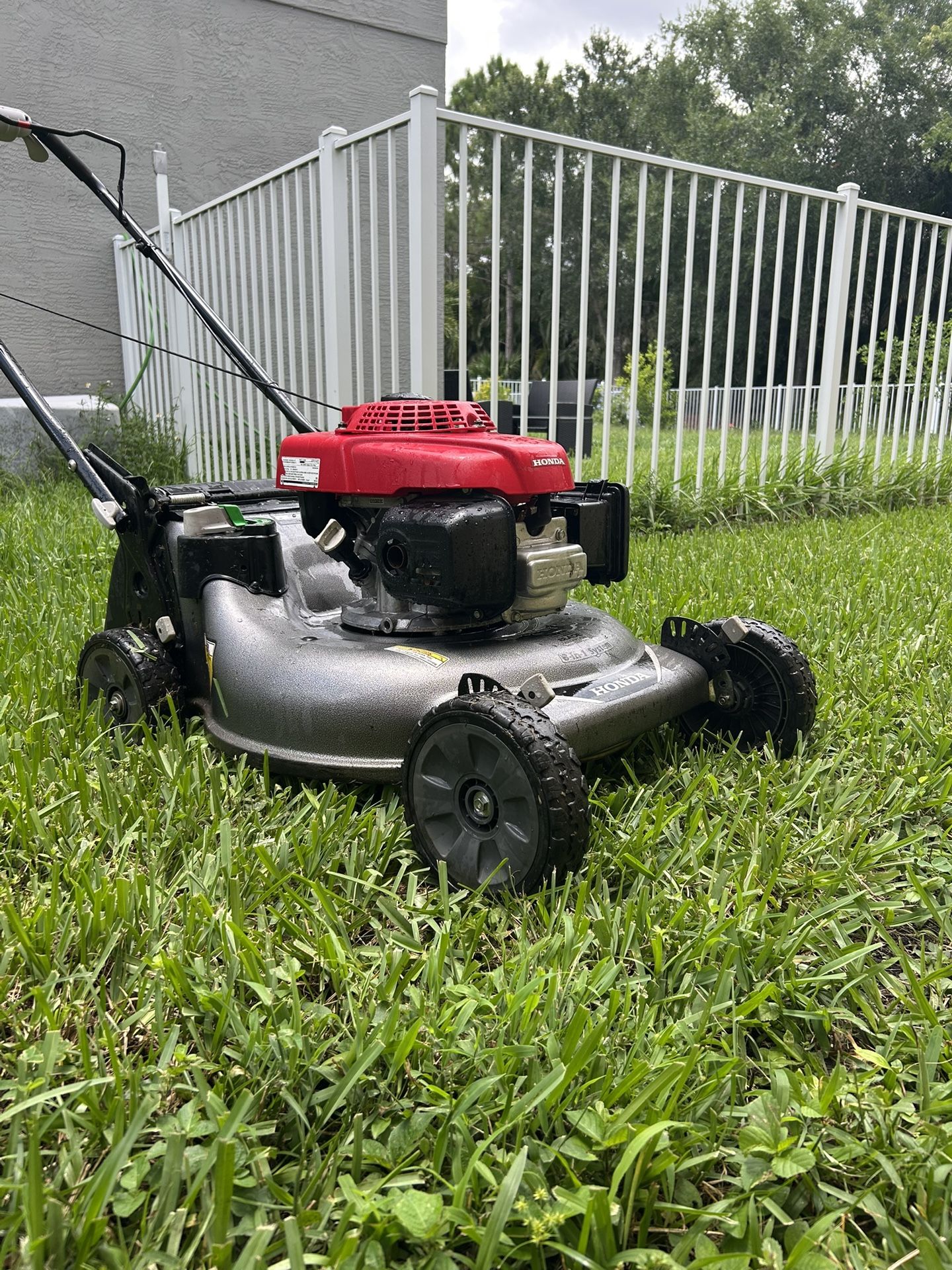 Nice Honda Self Propelled Lawn Mower