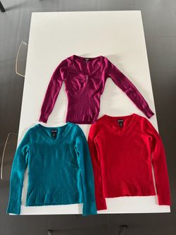 Juniors/Women’s Wet Seal & Energie Sweaters Size XS & Small Bundle $12