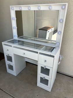 Vanity