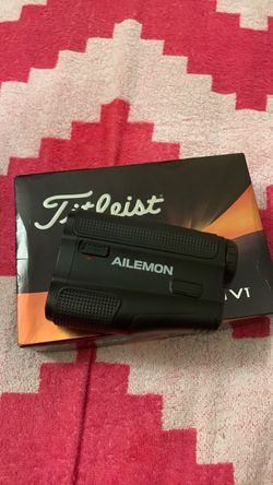 Brand new titleist pro v1 dozen golf ball with AILEMON range Finder with the slope no issues excellent condition