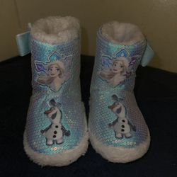 Frozen Slippers