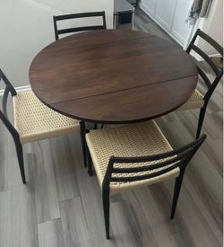 Round Dining Table