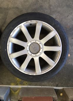 (2) Audi RS6 wheels with Michelin Pilot Super Sport tires