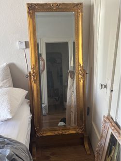 Vintage mirror